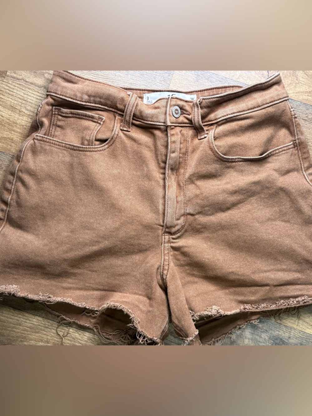 Hollister High-Rise Mom Shorts